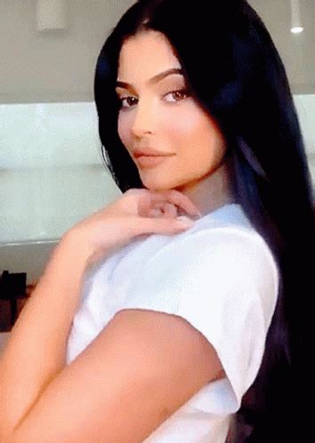 kylie jenner gif|kylie jenner gif images.